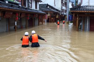 наводнение Сычуань